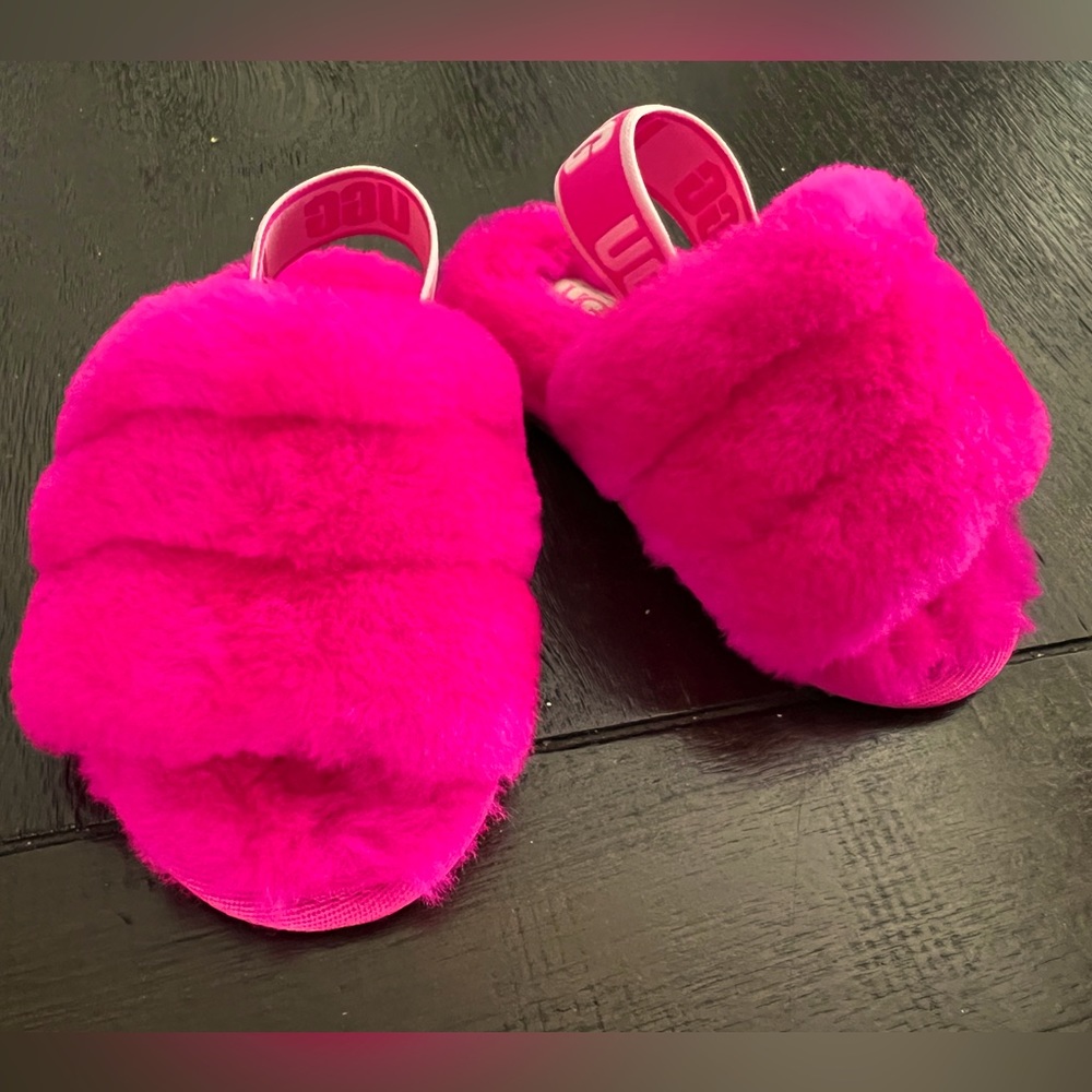 TODDLER UGG FLUFF YEAH SLIDE HOT PINK